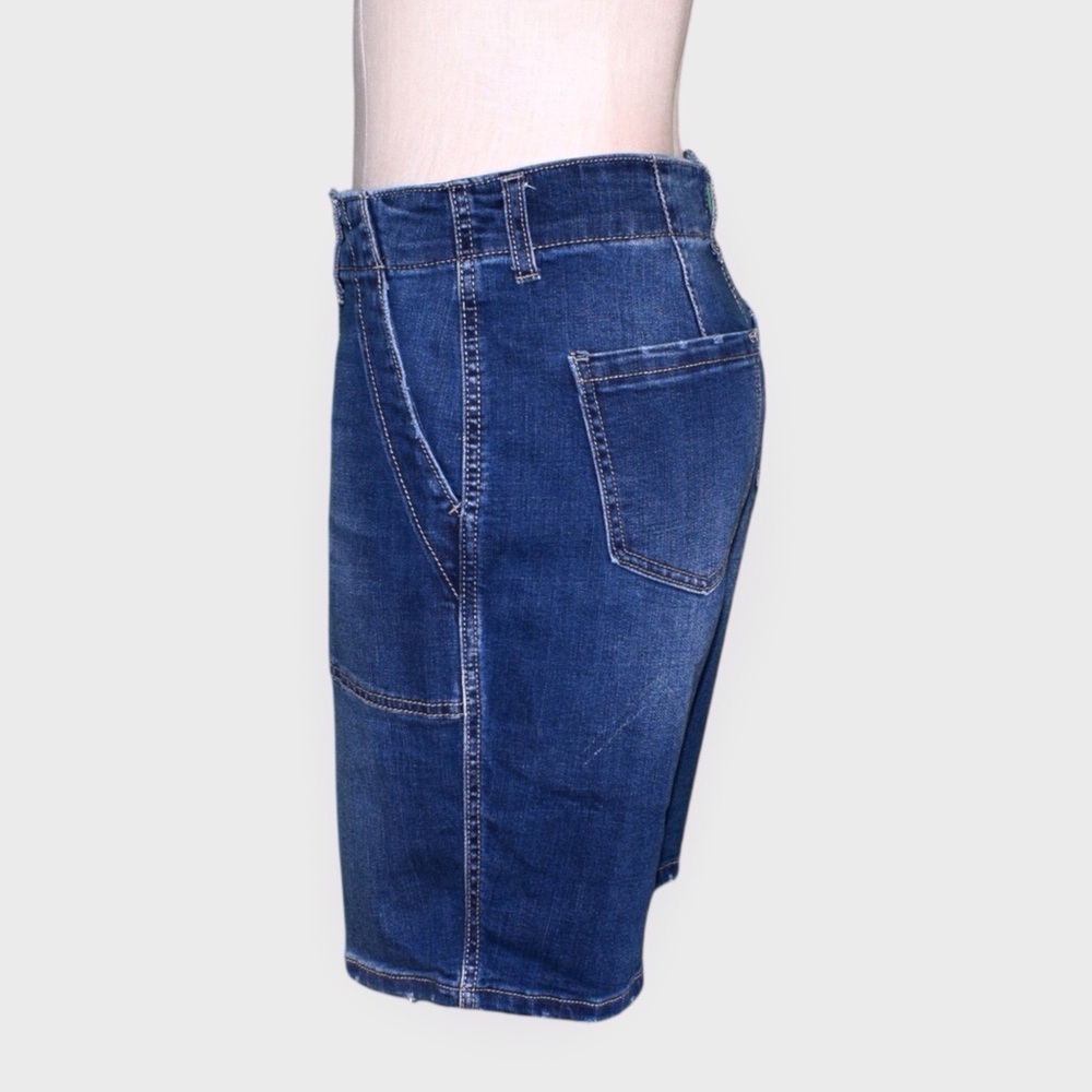Time and Tru‎ High Rise Denim Bermuda Shorts - Picture 4 of 5